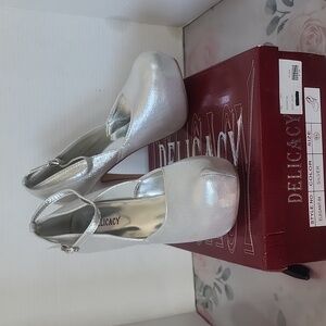 Delicacy Elegant Silver Heels